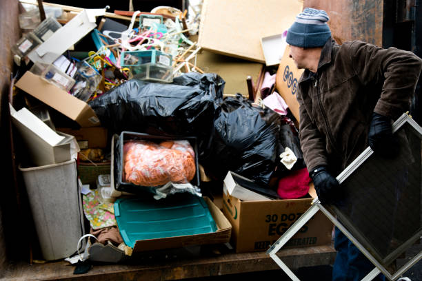 Best Garage Cleanout Services  in Vincent, CA